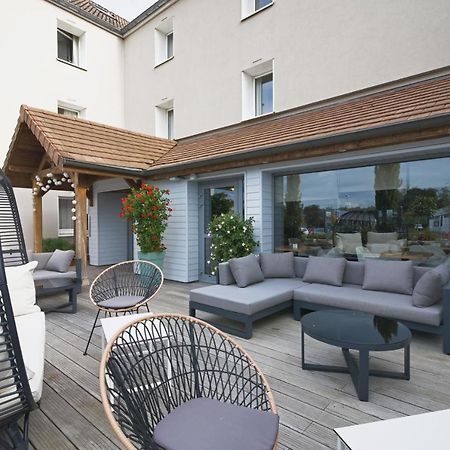 Les Suites - Konine 4 - Hotel & Bar & Restaurant Montceau-les-Mines Esterno foto