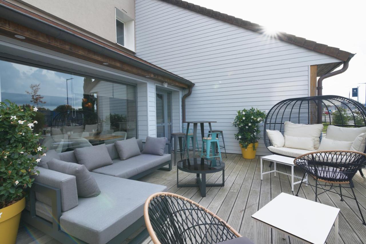 Les Suites - Konine 4 - Hotel & Bar & Restaurant Montceau-les-Mines Esterno foto